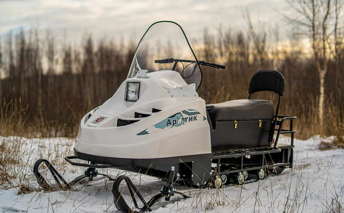 Снегоход БТС "АРКТИК 4Т" 18.5 л.с. э/зап, реверс, тормоз в Кургане