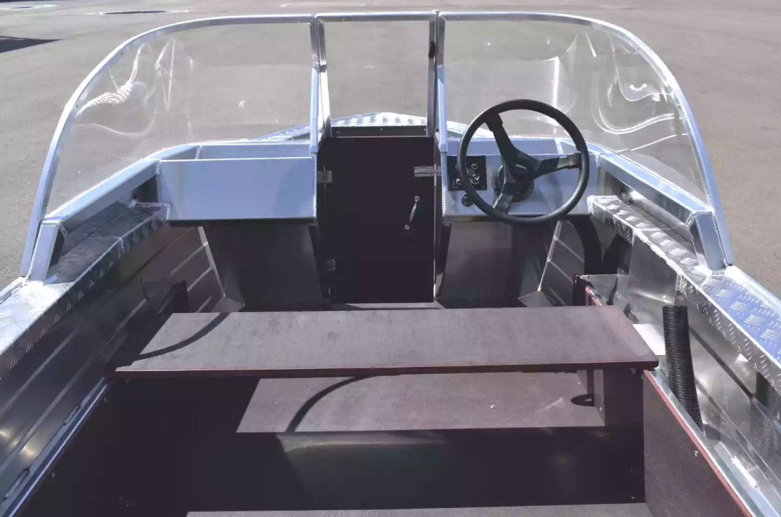 Алюминиевая лодка Wyatboat-390 DCM в Кургане