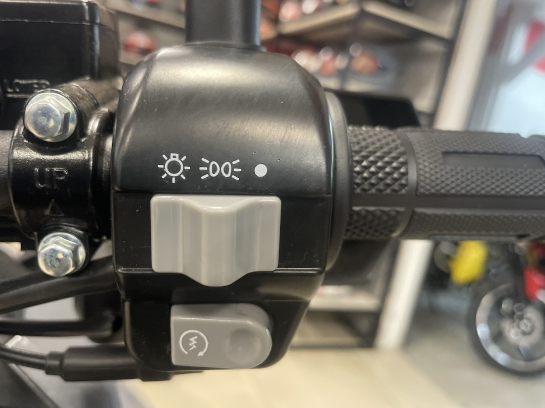 Скутер PROMAX STALKER ARMY 240(49) в Кургане