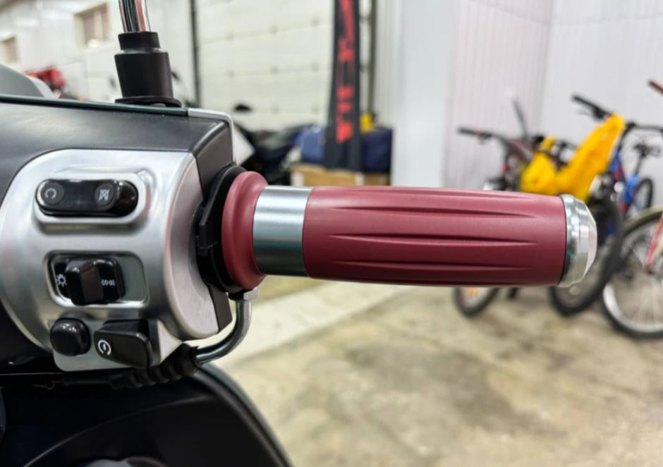 Скутер PROMAX Miami 240 (49) в Кургане