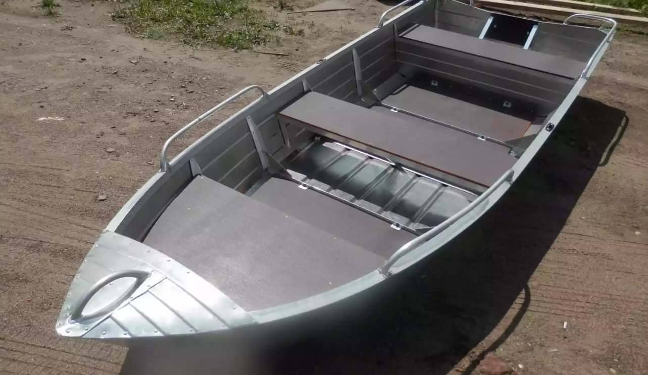 Алюминиевая лодка Вятка-Профи 32 в Кургане