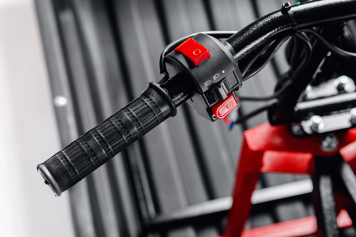 Модуль толкач IKUDZO TERRAIN с подогревом ручек в Кургане