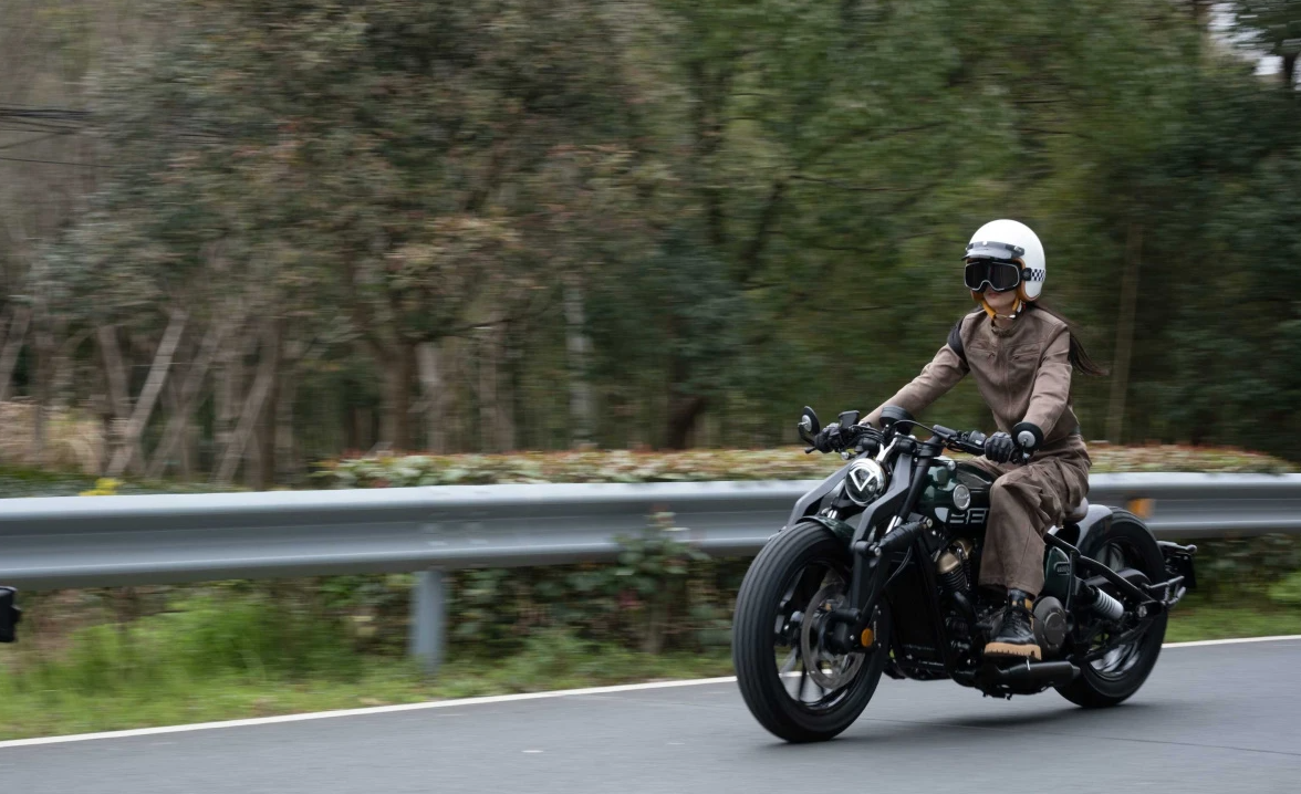 Мотоцикл Benda Napoleon 250 в Кургане