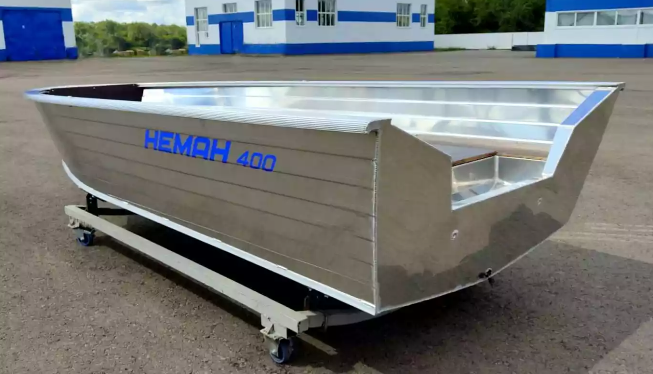 Алюминиевая лодка Неман-400 в Кургане