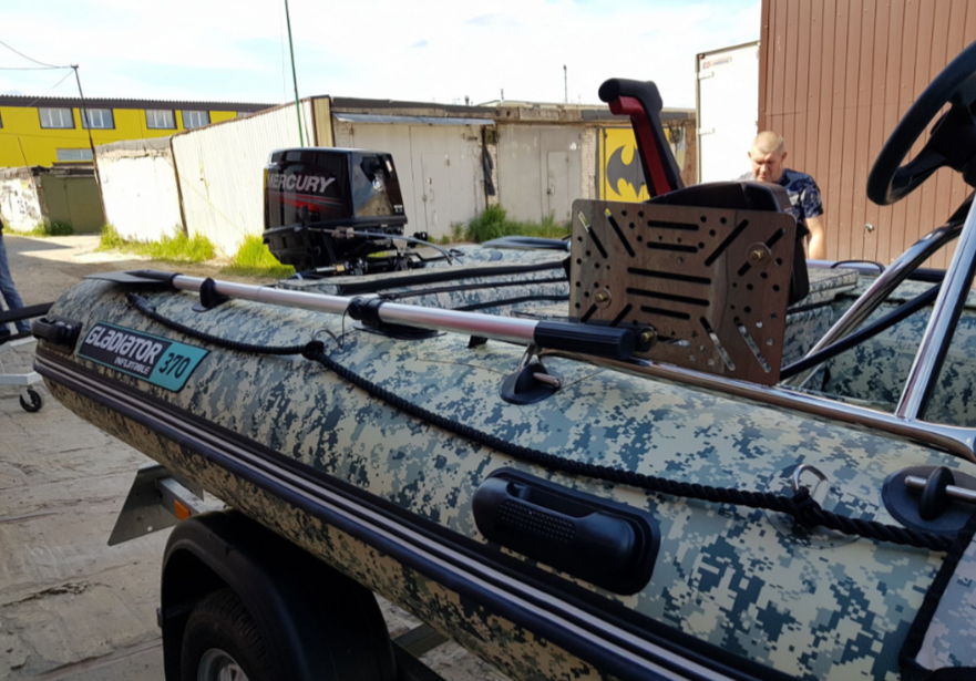 НАДУВНАЯ ЛОДКА GLADIATOR C370AL в Кургане