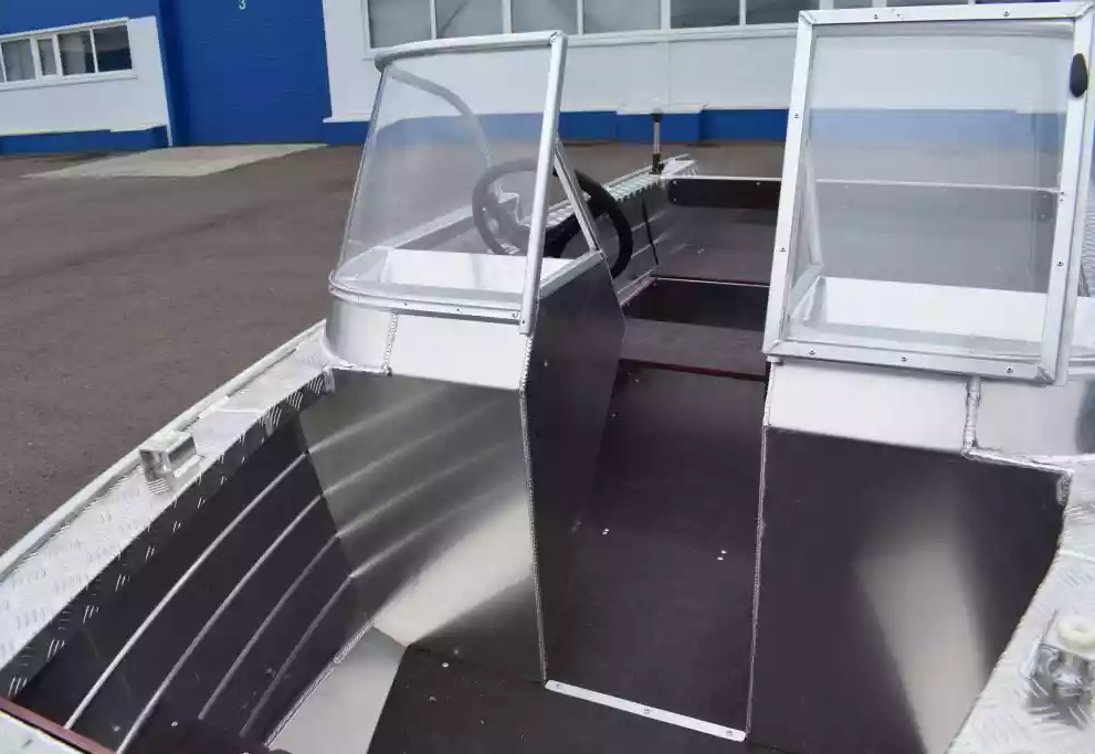 Алюминиевая лодка Wyatboat-390 DCM Увеличенный борт в Кургане