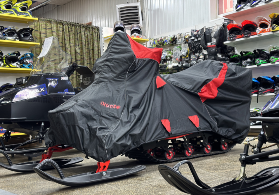 Чехол транспорт. снегохода IKUDZO HUNTER черно-красный Оксфорд ПРЕМИУМ качества с лого IKUDZO в Кургане