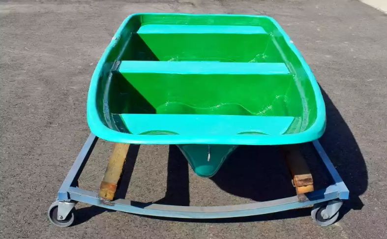 Стеклопластиковая лодка Старт (тримаран) в Кургане