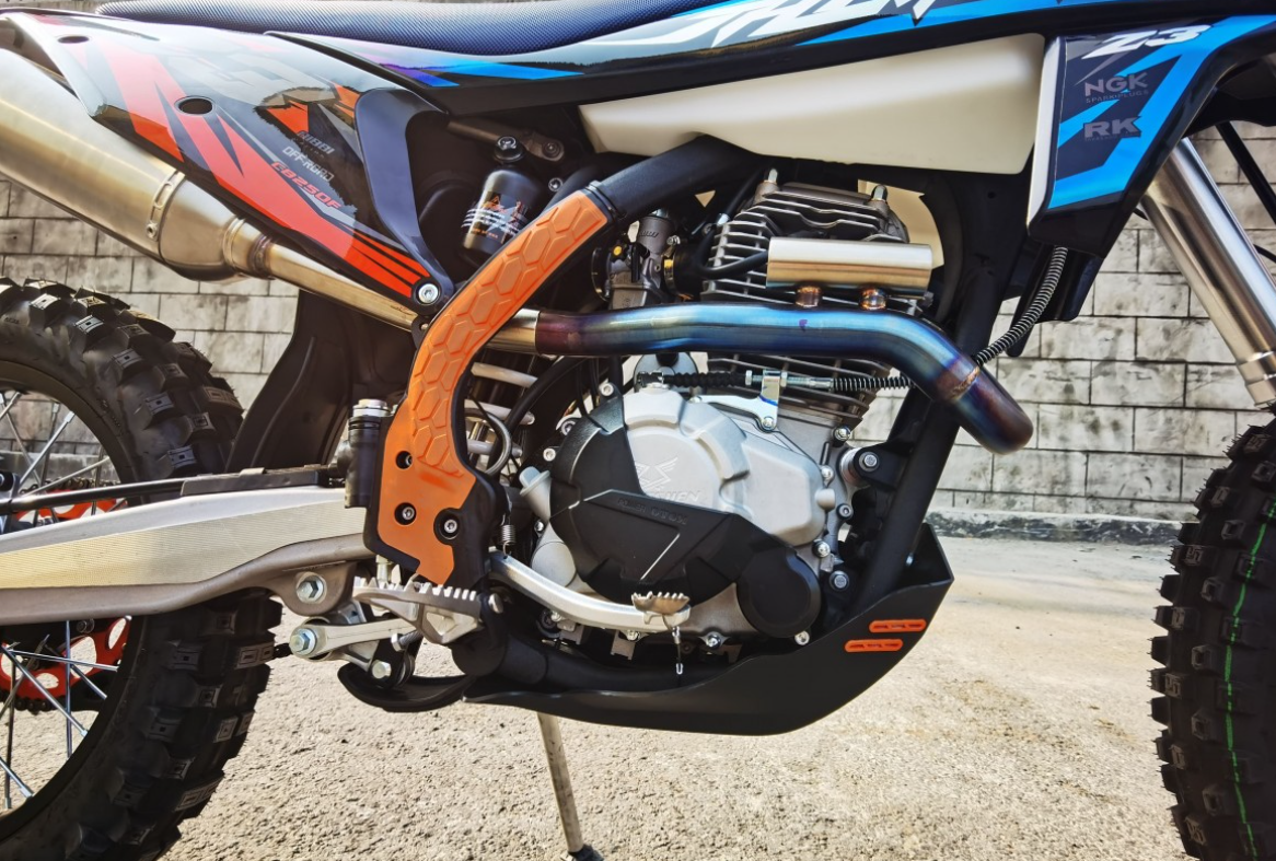 Мотоцикл JHLMOTO JHL Z3 CB250 (172FMM-3A) в Кургане