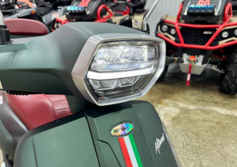 Скутер PROMAX Miami 240 (49) в Кургане