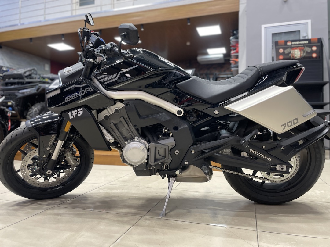 Мотоцикл Benda LFS 700 в Кургане