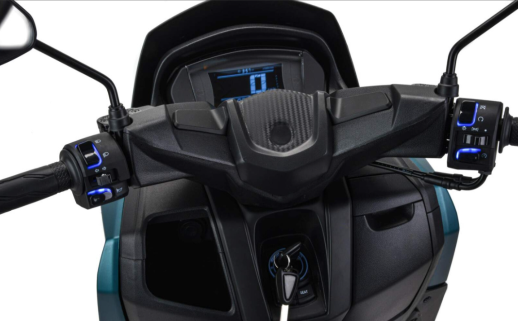 Скутер MOTOLAND (МОТОЛЕНД) VULKAN 150 в Кургане