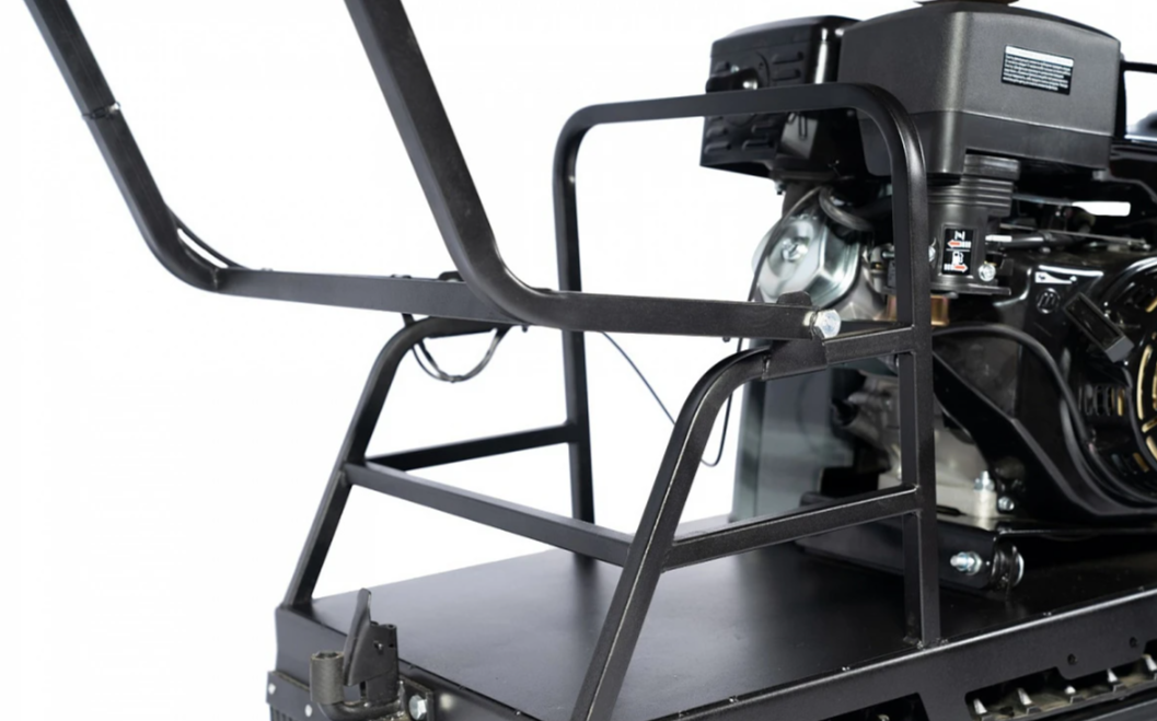 Мотобуксировщик БУРЛАК-M2 LFS 13 л.с. с эл/зап (передний привод, склизы) в Кургане