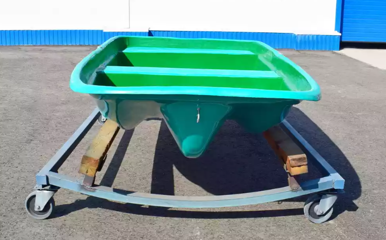 Стеклопластиковая лодка Старт (тримаран) в Кургане