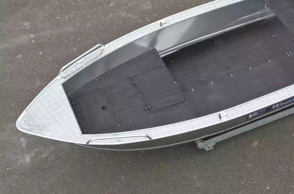 Алюминиевая лодка  Wyatboat-430М FISH в Кургане