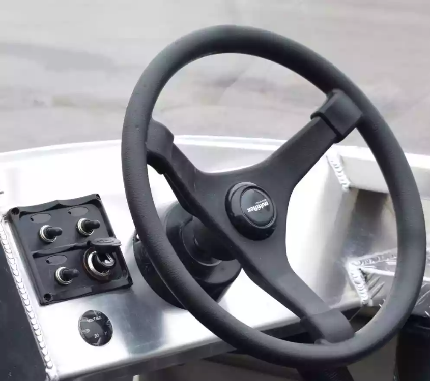 Алюминиевая лодка Wyatboat-390 DCM Увеличенный борт в Кургане