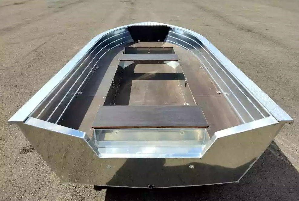 Алюминиевая лодка Неман-400 в Кургане