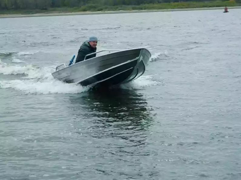 Алюминиевая лодка Wyatboat-390 M в Кургане