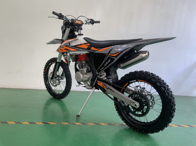 Мотоцикл JHLMOTO JHL LX4 CB300RL (175FMN) в Кургане