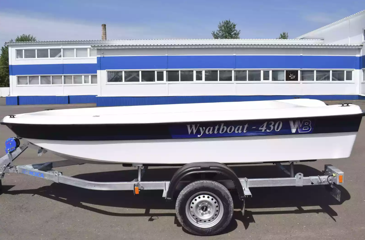 Стеклопластиковая лодка Wyatboat 430 тримаран в Кургане