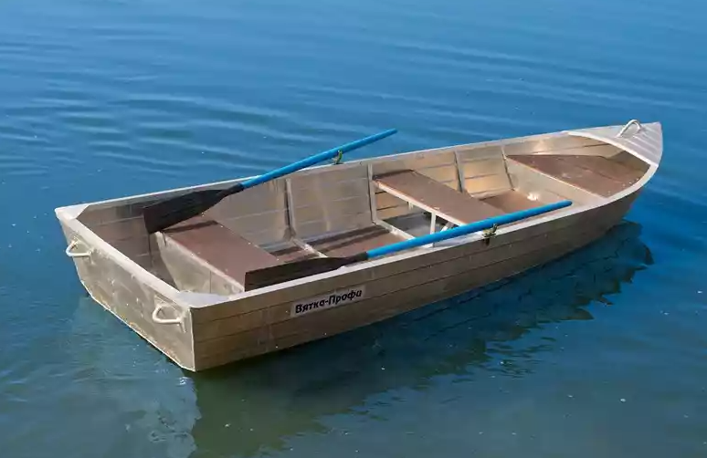 Алюминиевая лодка Вятка-Профи 32 в Кургане