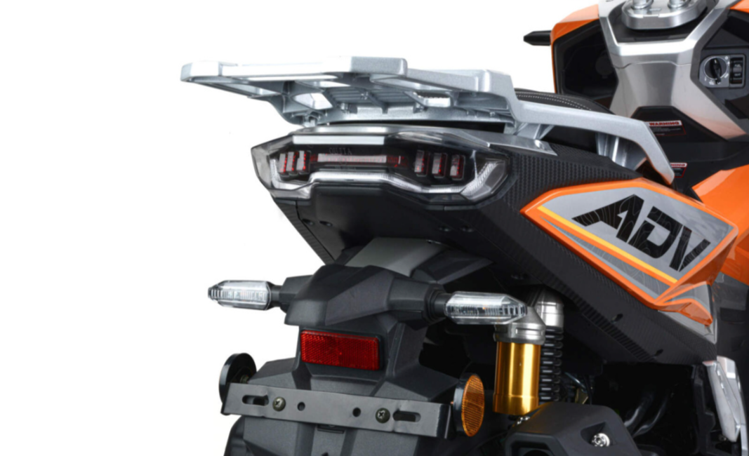 Скутер MOTOLAND (МОТОЛЕНД) T-MAX 150 в Кургане