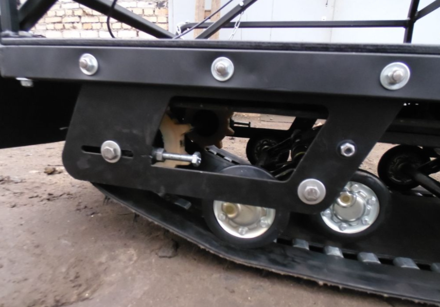 Мотобуксировщик AhtaR Зима 15 л/с с вариатором в Кургане