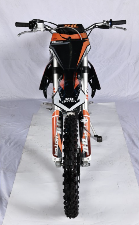 Мотоцикл JHLMOTO JHL LX1 CB250 (172FMM-3A) в Кургане