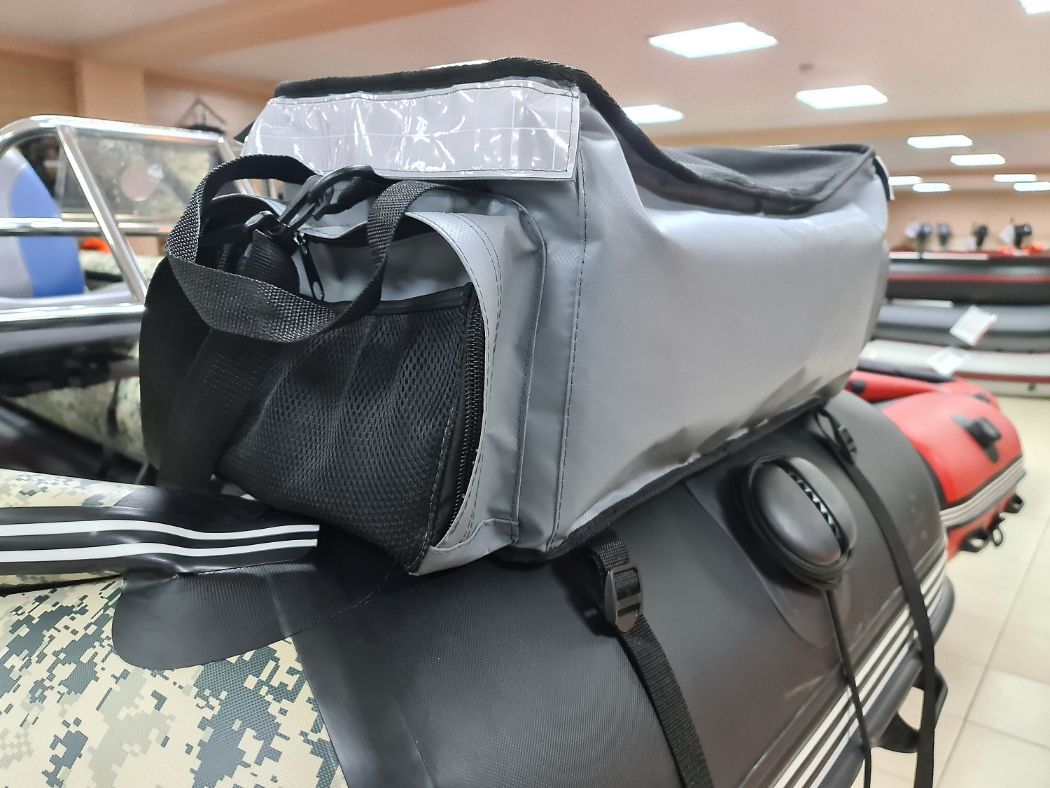 СУМКА ЛЮКС НА БАЛЛОН ДЛЯ ЛОДОК ПВХ 50Х25Х25 СМ в Кургане