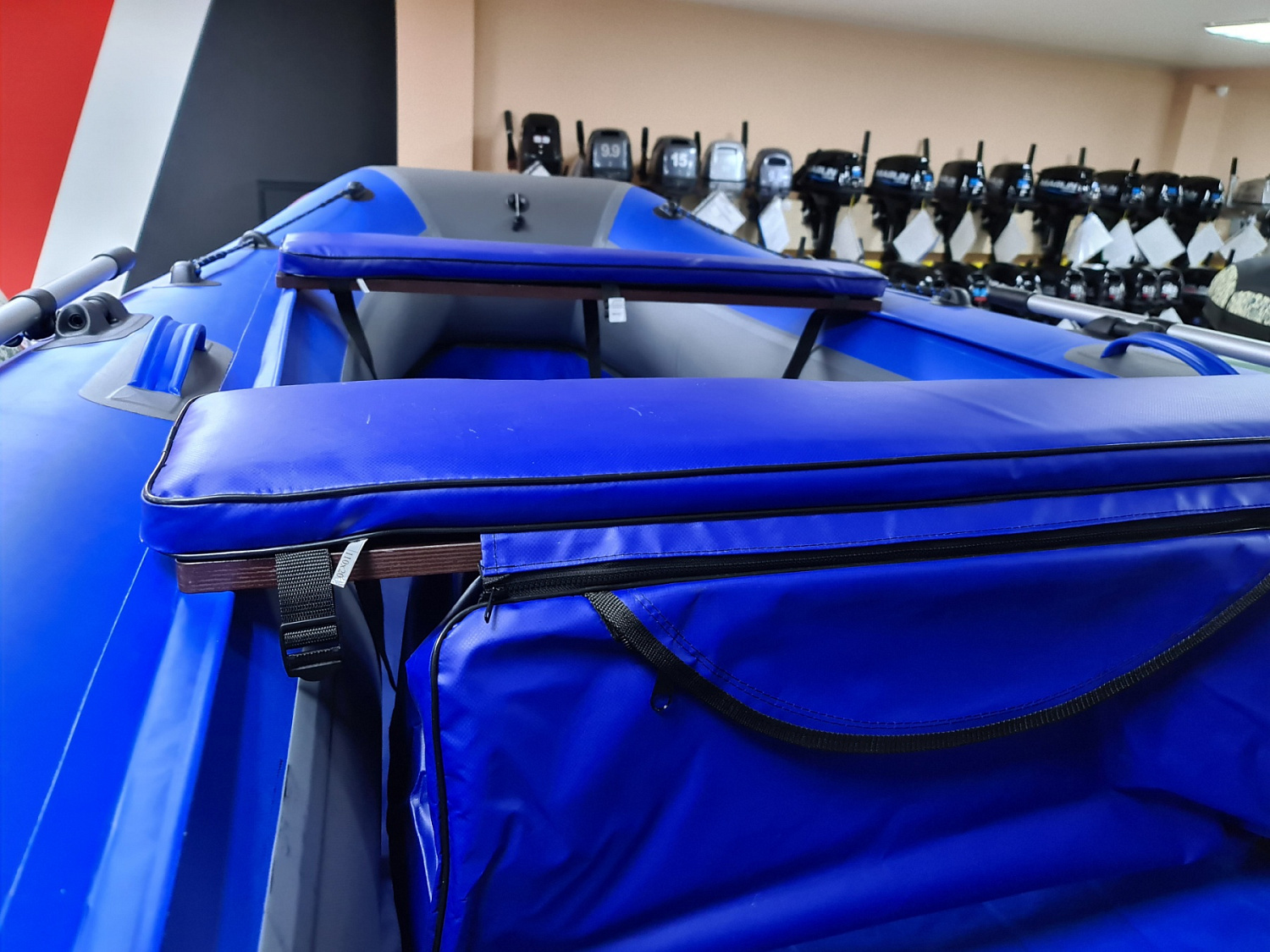 КОМПЛЕКТ МЯГКИХ НАКЛАДОК С СУМКОЙ ДЛЯ ЛОДОК 110Х20 СИНИЙ в Кургане