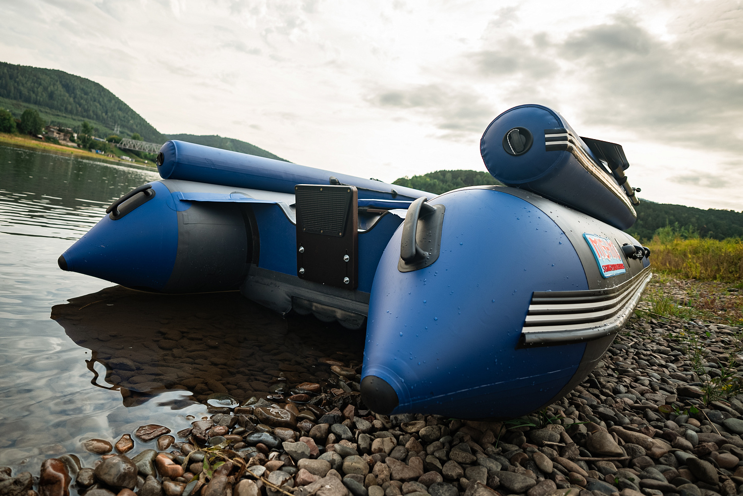 Лодка MISHIMO RIVER FJET PRO 430  под водомет в Кургане