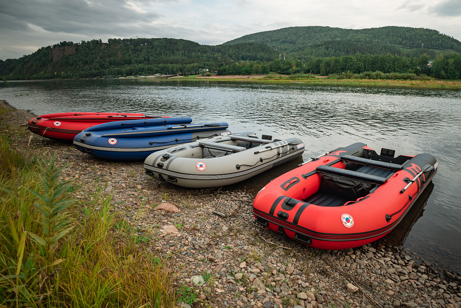 Лодка MISHIMO RIVER FJET PRO 430  под водомет в Кургане