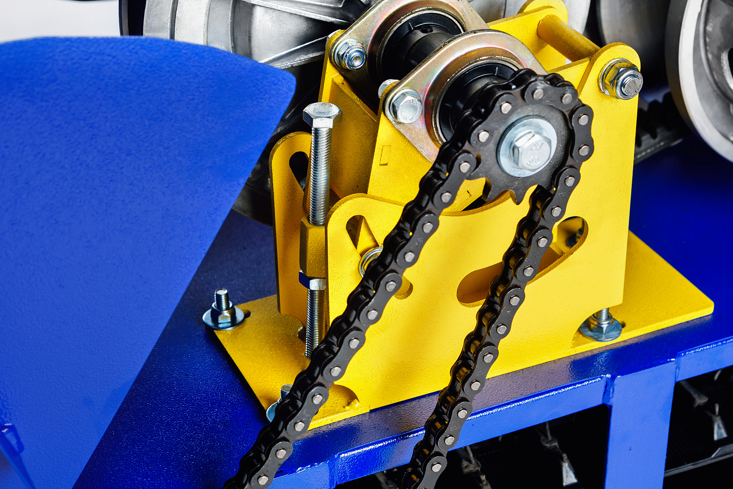 МОТОБУКСИРОВЩИК SNOW DOG 15 л.с. в Кургане