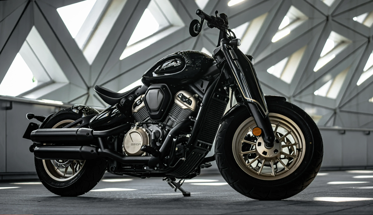 Мотоцикл Benda Napoleon 500 в Кургане