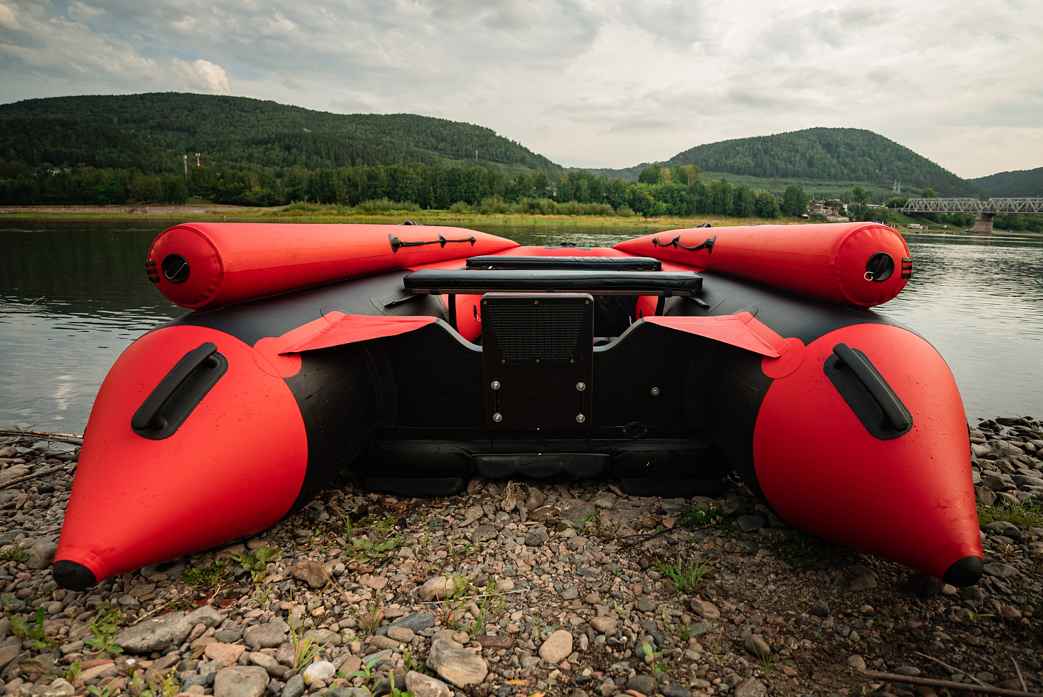 Лодка MISHIMO RIVER FJET PRO 430  под водомет в Кургане