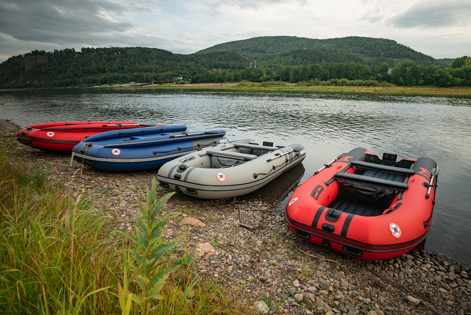 Лодка MISHIMO RIVER FJET PRO 430  под водомет в Кургане